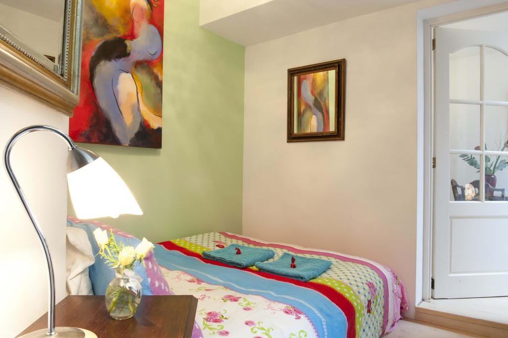 B&B Romantic Rooms Central Haarlem Quarto foto